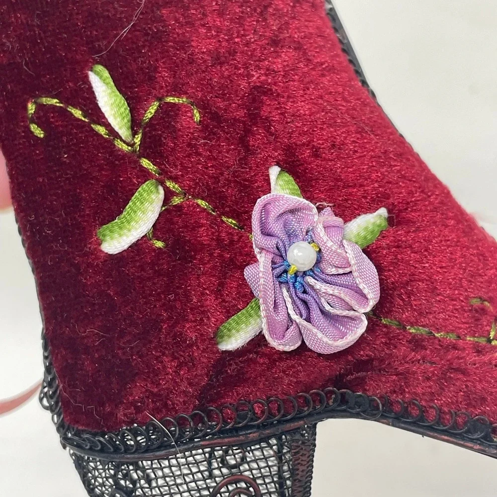 Vintage Victorian Style Burgundy Velvet Wire Mesh Boot Ornament Ribbon Flower
